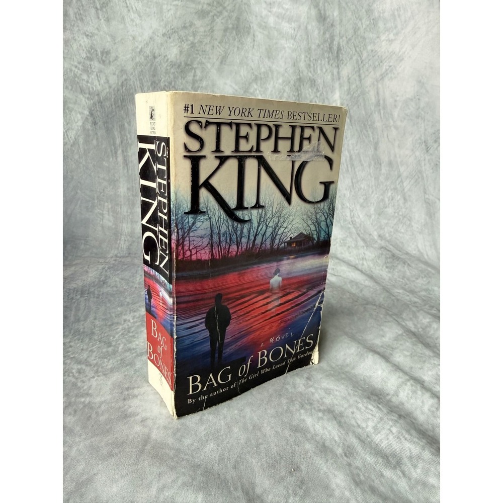 Bag of Bones Stephen King Paperback 1999 Pocket Books Horror Novel 067102423X